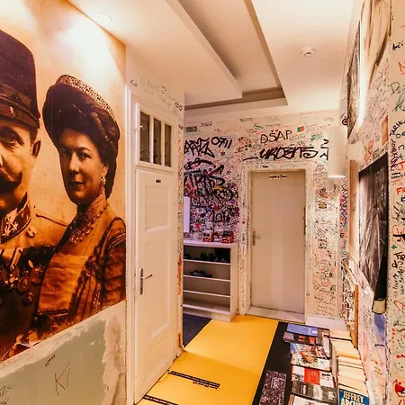 Hostel Franz Ferdinand *