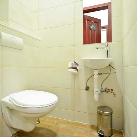 Franz Ferdinand Хостел *