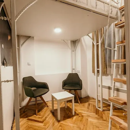Franz Ferdinand Hostel